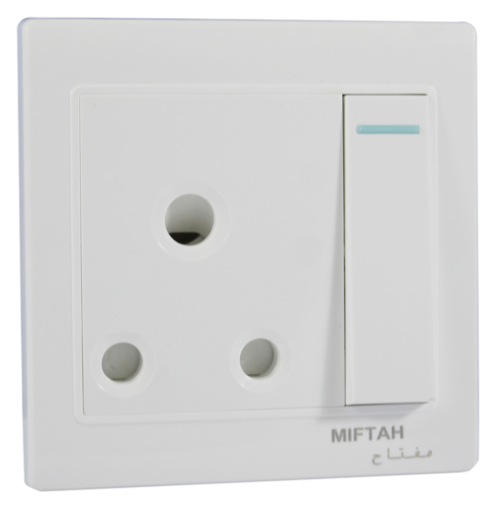 15 A Pin Round Socket + Switch